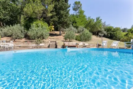 Villa Empoli, Loisirs au bord de la piscine à Empoli Hideaway - Photo 8