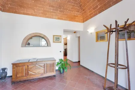 Villa Empoli, Loisirs au bord de la piscine à Empoli Hideaway - Photo 10