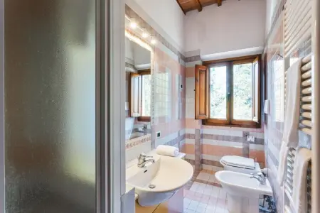 Villa Empoli, Loisirs au bord de la piscine à Empoli Hideaway - Photo 25