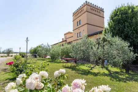 Villa Empoli, Loisirs au bord de la piscine à Empoli Hideaway - Photo 32