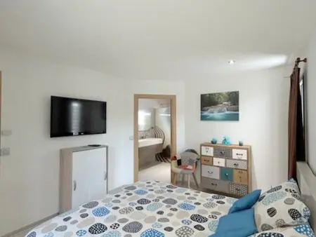 Villa Contemporaine avec Piscine Privée et Climatisation à 15min Plages - Photo 8