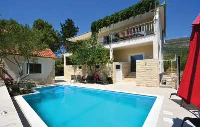 Maison à Rudine - L548779