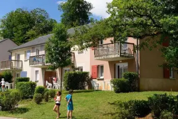 Appartement à Rignac,Résidence Le Hameau du Lac 2 FR-12390-02 N°94570