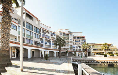 Appartement 4 personnes à Cannet En Roussillon FLP233