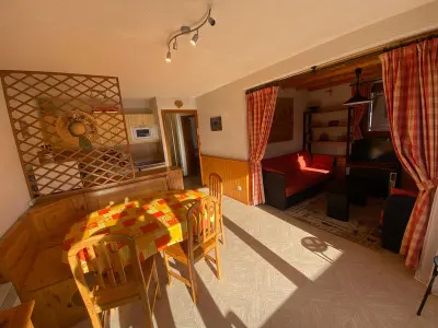 Appartement à Châtel, Appartement moderne 6 personnes avec balcon, garage à Châtel - L944224