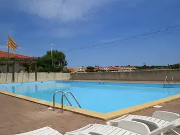 House in Le Barcarès,Charmante maisonnette climatisée avec piscine, proche plage, parking, terrasse et équipement complet FR-1-529-254 N°862180