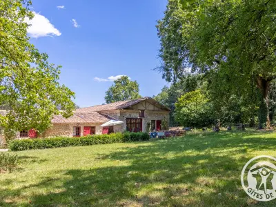 Casa rural en Brossay,Maison charmante près de Montreuil Bellay avec Wifi et Animaux admis FR-1-622-53 N°862183