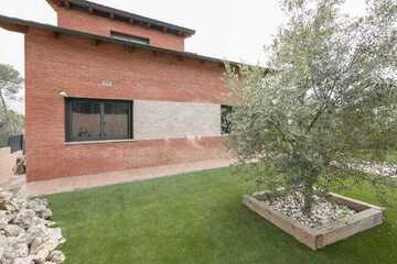 Location Villa à Castellar del Riu,Preciosa casa con jardin ES-08140-04 N°862237