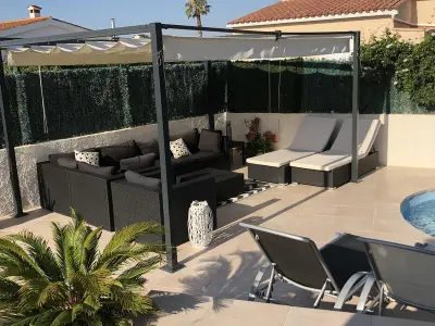 Maison à Sant Pere Pescador, Maison à Sant Pere Pescador : Clim, Piscine, BBQ, WiFi, Garage - Idéale pour Familles - L862275