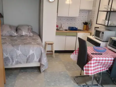 Appartement à Amélie les Bains Palalda, Studio pour 2 avec Cuisine Équipée et Lave-Linge, près des Thermes d'Amélie-les-Bains - L905350