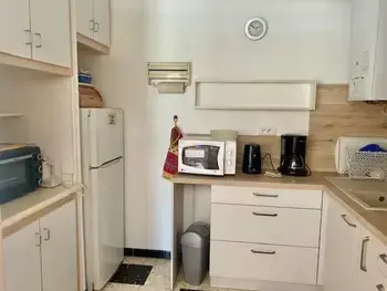 Appartamento a Amélie les Bains Palalda,Studio cosy avec terrasse, parking et wifi - Idéal cures et centre-ville, Amélie-les-Bains FR-1-703-3 N°905368