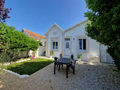 Maison à Châtelaillon Plage, Villa 5 pers Châtelaillon-Plage, jardin, proche centre et plage - L862290