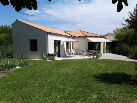Maison plain-pied 4 pers, jardin, BBQ, WIFI, animaux OK - Châtelaillon-Plage - Photo 1