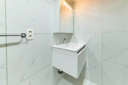 Magnifique maison de vacances pour 10 adultes avec pscine intérieure  Sauna Bains à remous et  Hamam - Photo 20