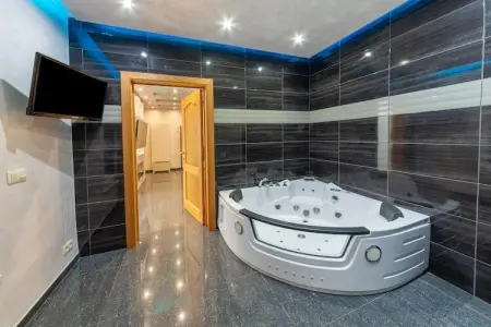 Magnifique maison de vacances pour 10 adultes avec pscine intérieure  Sauna Bains à remous et  Hamam - Photo 33