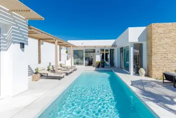 Villa in Mijas Costa,Unique Luxurious Villa with Heated Pool! 987910 N°862543