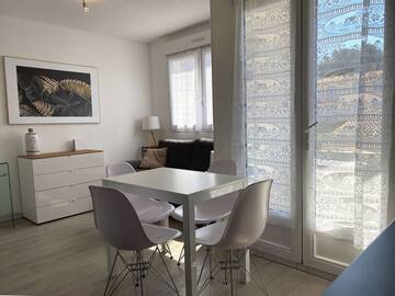 Location Appartement à Balaruc les Bains,Appartement T2 - RESIDENCE LA CADOLE FR-1-553-183 N°905742