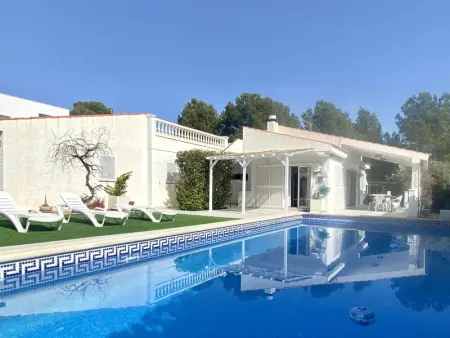 Maison à L'Ametlla de Mar, Villa avec Piscine, Proche Mer et Plages, Idéale pour Familles, Costa Dorada - L862639