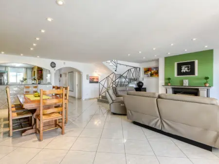 Villa Llobregat 41b, sublime villa au bord du canal de plaisance - Photo 6