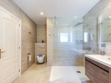 Villa Llobregat 41b, sublime villa au bord du canal de plaisance - Photo 22