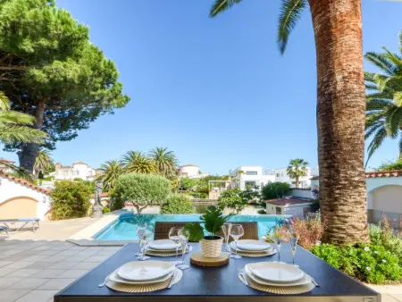 Villa Llobregat 41b, sublime villa au bord du canal de plaisance - Photo 37