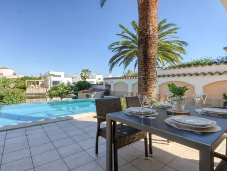 Villa Llobregat 41b, sublime villa au bord du canal de plaisance - Photo 42