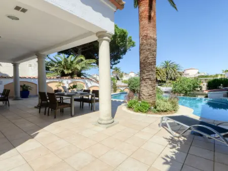 Villa Llobregat 41b, sublime villa au bord du canal de plaisance - Photo 46