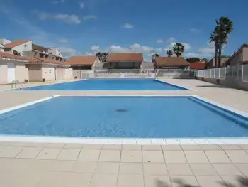 Appartement à Saint Cyprien, Appartement T2 avec 5 couchages, piscine, tennis, proche plage et port, animaux admis - Saint-Cyprien - L905849