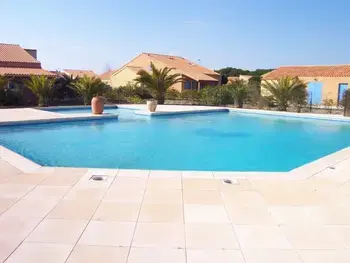 Villa à Saint Cyprien, Charmante Villa 3P, Clim, Piscine, Tennis, à 200m Plage, Saint-Cyprien - L862740