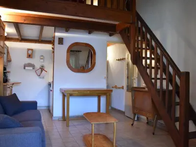 Maison à Gruissan, Maison de Vacances avec Mezzanine et Terrasse, à 900m de la Plage - 6 Couchages ! - L862743