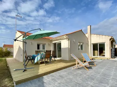 Maison à Bretignolles sur Mer, Maison Rénovée: 300m de la Mer, Terrasse, Jardin, WIFI, Animaux Ok - L862744