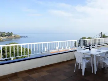 Appartement à Llançà,VINYA FARELLA 5 - Fantástico ático con gran terraza, vista al mar, garaje, satélite y wifi. ES-228-16 N°862929