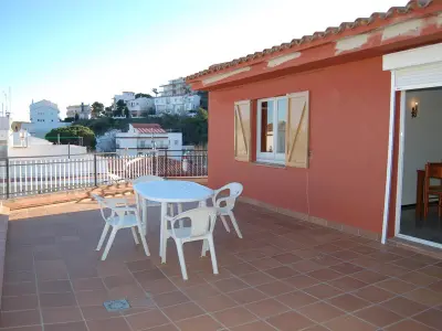 Appartement à Llançà, À deux pas de la plage - Appartement avec grande terrasse et Wi-Fi saisonnier - L862934