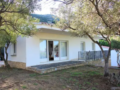 Maison à Llançà, V. FANÉ DER. - Casa con jardín y vista mar en Llançà - L862942