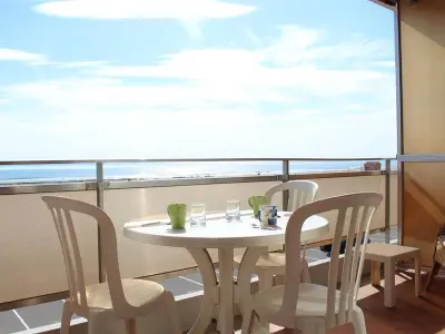 Appartement à Port la Nouvelle, Appt 2 pièces à 10m plage avec parking - Port-la-Nouvelle - L906057