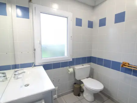 Maison de vacances près de la plage avec jardin, aire de jeux et équipements pour toute la famille - Photo 7