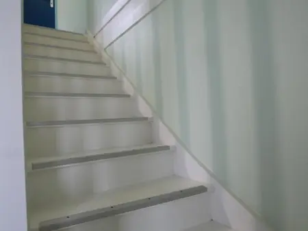 Maison de vacances près de la plage avec jardin, aire de jeux et équipements pour toute la famille - Photo 9