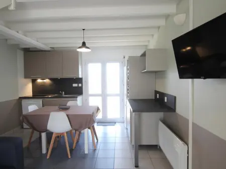 Charmante maison à Siouville-Hague avec jardin, proche plage, animaux acceptés, parking - Photo 2