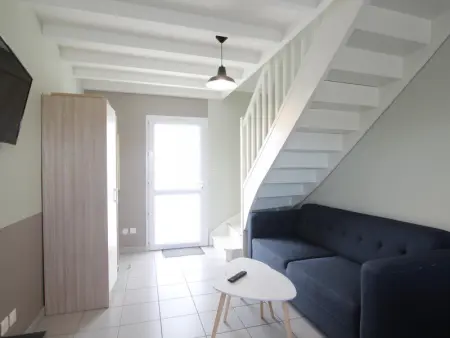 Charmante maison à Siouville-Hague avec jardin, proche plage, animaux acceptés, parking - Photo 3