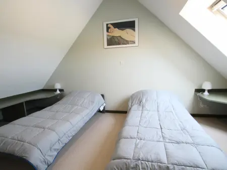 Charmante maison à Siouville-Hague avec jardin, proche plage, animaux acceptés, parking - Photo 8