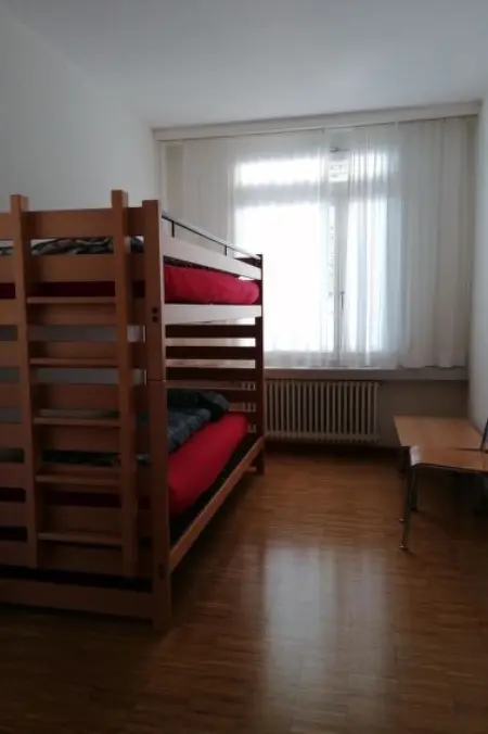 Tgiesa Canols, Appartement 6 personnes à Valbella - Photo 11