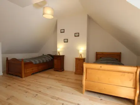 Duplex confortable proche Granville avec terrasse privée et parking - Photo 3