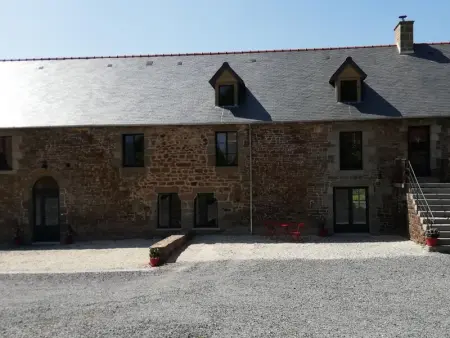 Duplex confortable proche Granville avec terrasse privée et parking - Photo 16