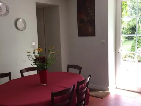 Gîte de charme à Saint-Benoît-la-Forêt avec jardin privé, proche Châteaux de la Loire - Photo 9