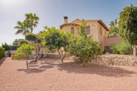 Casa L'órquidia, Villa avec vue magnifique, piscine privée, terrasses et beau jardin spacieux - Photo 6