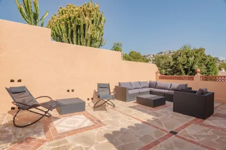 Casa L'órquidia, Villa avec vue magnifique, piscine privée, terrasses et beau jardin spacieux - Photo 23