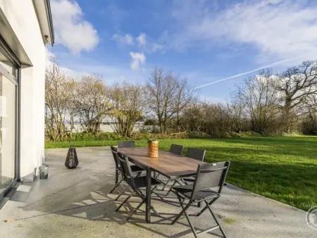 Maison lumineuse avec terrasse, jardin et équipement complet près de la voie verte - Photo 14