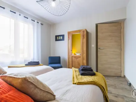 Maison lumineuse avec terrasse, jardin et équipement complet près de la voie verte - Photo 18