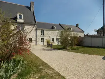 Casa rural en Huismes,Gîte familial près de Chinon avec cour fermée, terrasse et équipements bébé FR-1-381-370 N°863088