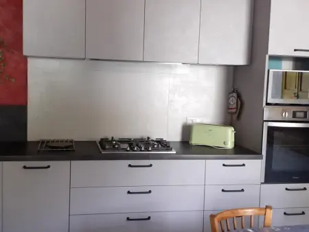 Grande maison en pierre avec jardin et Wi-Fi proche de la plage - Photo 8